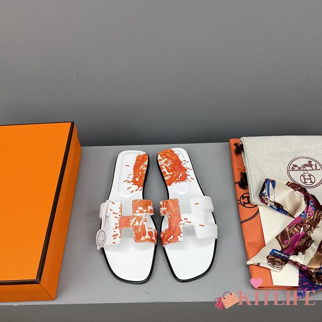 Kitlife Hermès Oran White Sandals  - 1