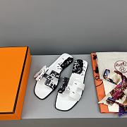 Kitlife Hermès Oran Black Sandals - 3