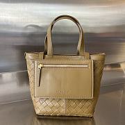 Kitlife BOTTEGA VENETA Flip Flap Intrecciato-leather tote bag Tan colour - 23 x 18.5 x 15 cm - 1