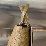 Kitlife BOTTEGA VENETA Flip Flap Intrecciato-leather tote bag Tan colour - 23 x 18.5 x 15 cm - 3