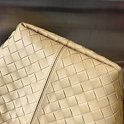 Kitlife BOTTEGA VENETA Flip Flap Intrecciato-leather tote bag Beige - 23 x 18.5 x 15 cm - 3