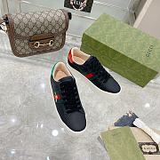  Gucci Leather Embroidered Bee Ace Platform Sneakers  - 2