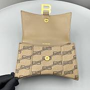 Kitlife BALENCIAGA Hourglass XS Top Handle Bag in BB Monogram Canvas Brown - 19 x 11 x 6  cm - 3