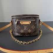 Kitlife Louis Vuitton Mini Bumbag Monogram Brown - 17 x 12 x 9.5 cm - 1