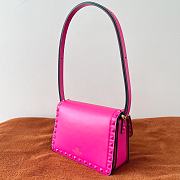 Kitlife Valentino Garavani Black Small Rockstud Flap Pink - 18.5x12x8 cm - 3