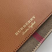 Kiltife BURBERRY Leather And House Check Wallet - 19 x 4 x 14 cm - 2