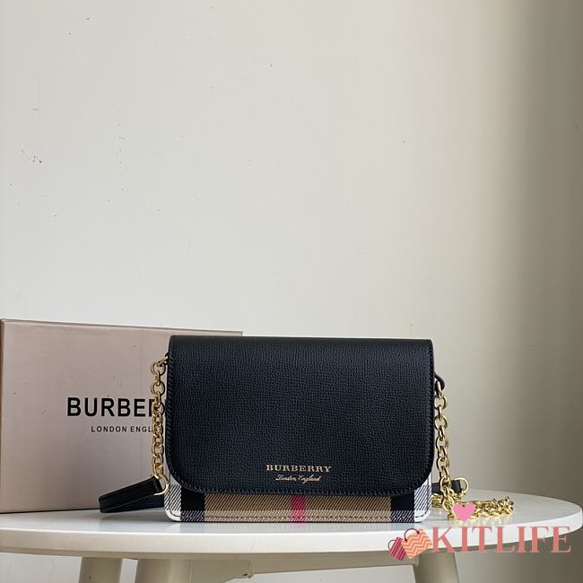 Kiltife BURBERRY Leather And House Check Wallet Black - 19 x 4 x 14 cm - 1