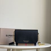 Kiltife BURBERRY Leather And House Check Wallet Black - 19 x 4 x 14 cm - 1