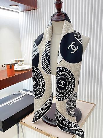 Kitlife Chanel Square silk scarf white - 90 x 90 cm