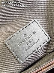 Kiltife Louis Vuitton LV S Lock vertical wallet Brown - 12 x 19 x 7 cm - 2
