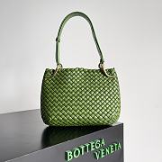 Kitlife Bottega Veneta Small Clicker Shoulder Bag Green - 28 x 10 x 24 cm - 1