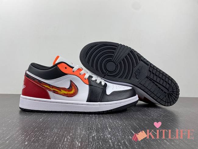 Kitlife Nike Travis Scott X Air Jordan 1 Low Og Sail Sneakers 001 - 1