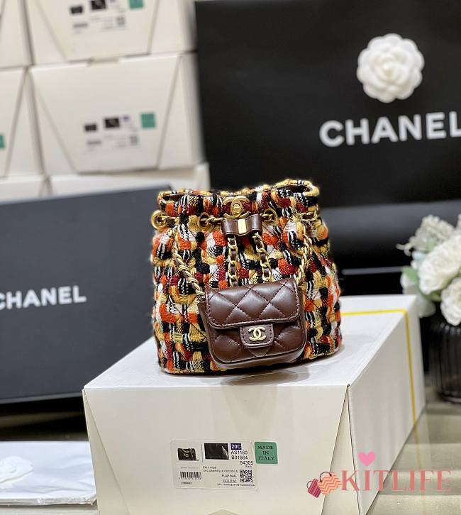 Kitlife Chanel Small Backpack Tweed SS 2023 - 16.5 × 17 × 12 cm - 1