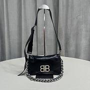 Kitlife BALENCIAGA BB Soft Small Flap leather shoulder bag - 23 x 15 x 4 cm - 1