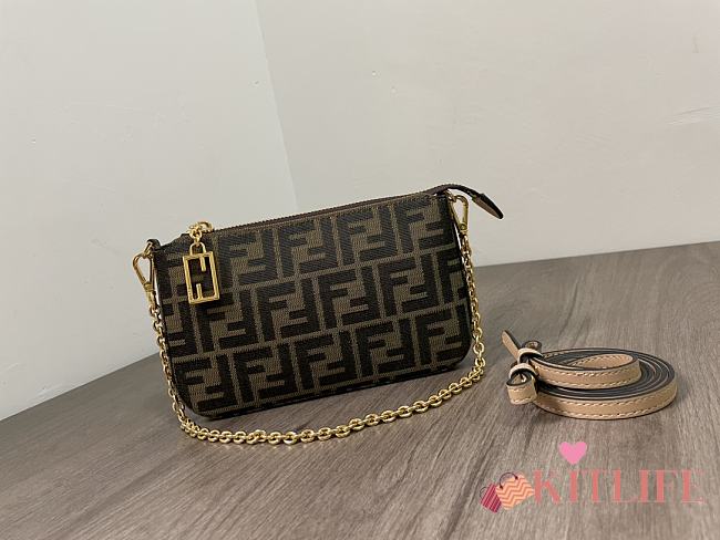 Kitlife Fendi Baguette Pouch Brown jacquard FF - 20 x 13 x 3 cm - 1