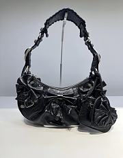 Kitlife BALENCIAGA Le Cagole Shoulder Bag Xs Fluo Black - 26 x 16 x 8 cm - 1