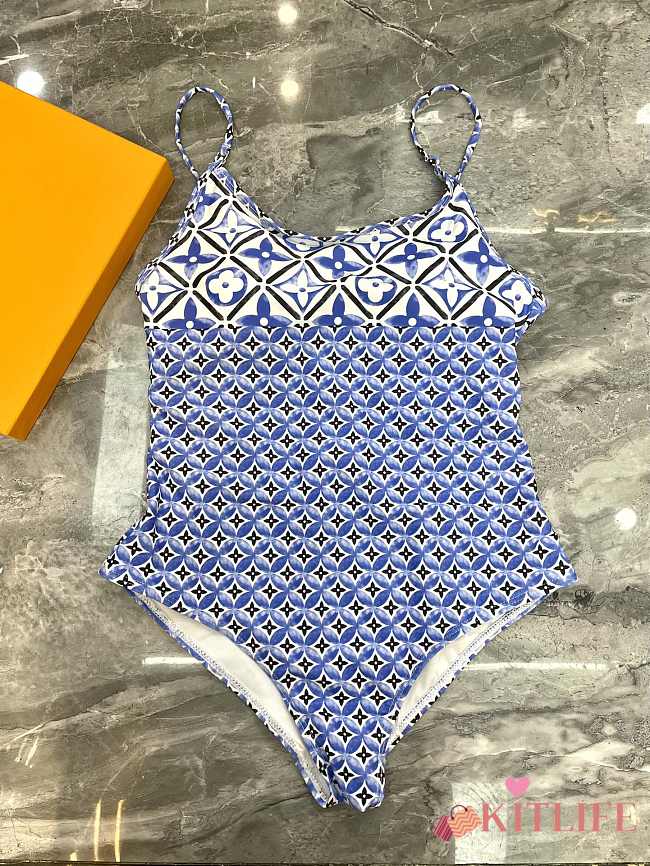 Kitlife LV 07 Swimsuit - S/M/L - 1