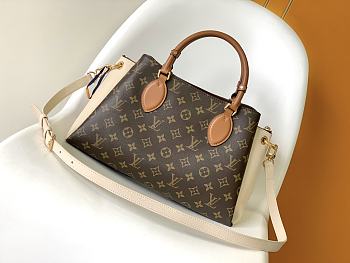 Kitlife Louis Vuitton Vendôme MM Cream - M46478 -  36 x 22 x 18 cm