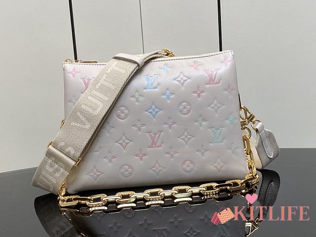 Kitlife Louis Vuitton Milky Way Coussin Bag - M22992 -  26 x 20 x 12 cm - 1