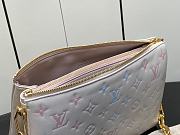 Kitlife Louis Vuitton Milky Way Coussin Bag - M22992 -  26 x 20 x 12 cm - 5