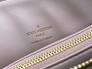 Kitlife Louis Vuitton Milky Way Coussin Bag - M22992 -  26 x 20 x 12 cm - 3