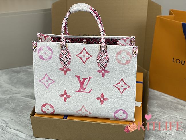 Kitlife Louis Vuitton LV By The Pool OnTheGo MM Pink - 35 x 27 x 14 cm - 1