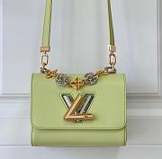 Kitlife Louis Vuitton Twist PM handbag Vert Noto Green - 19 x 15 x 9 cm - 1