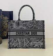 Kitlife Dior Book Tote SS 2023 - 36 x 18 x 28 cm - 1