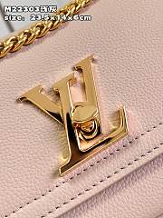 kitlife Louis Vuitton LockMe Chain Bag East West Gray - M22303 - 23.5 x 14 x 6 cm - 4