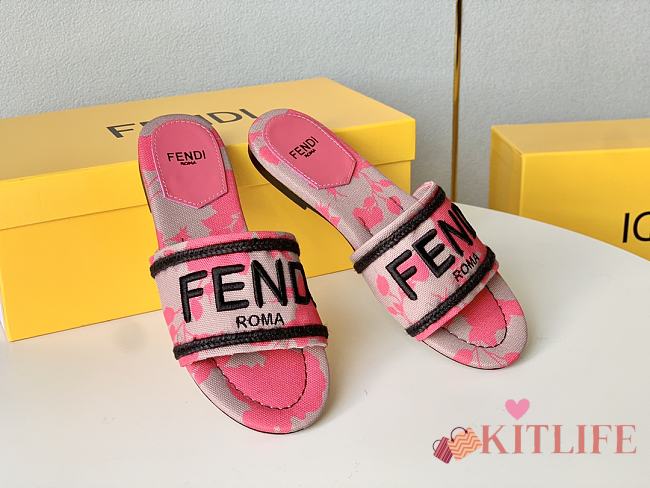 Kitlife Fendi Slides SS 2023 - 000 - 1