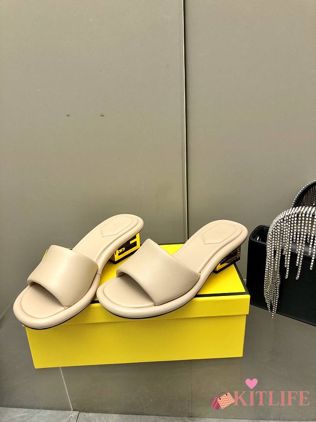 Kitlife Fendi Slides SS 2023 - 004 - 1