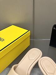 Kitlife Fendi Slides SS 2023 - 004 - 3