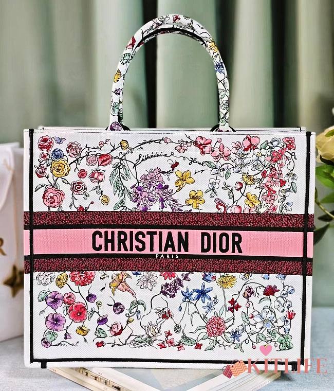 Kitlife DIOR BOOK TOTE flower SS 2023 - 42 X 36 X 18 cm - 1