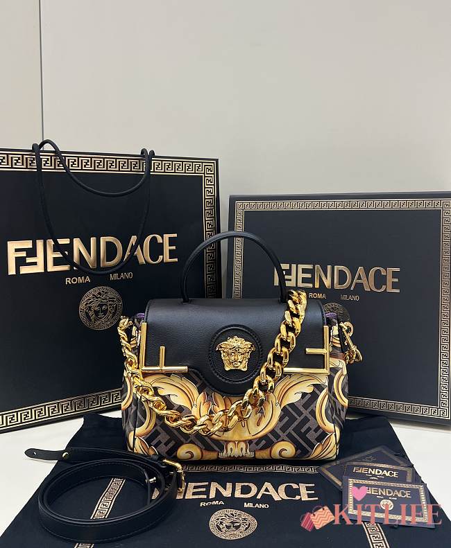 Kitlife Donatella Versace x Fendi Fendace Gold Baroque Bag - 8031 - 25 x 15 x 22 cm - 1