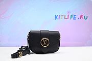 Louis Vuitton Black Leather Pont 9 Black bag - 21 x 15 x 6.5 cm - 1