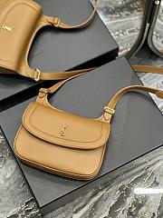 Saint Laurent Charlie Medium Shoulder Bag in Beige Bag - 23 x 17 x 4 cm - 2