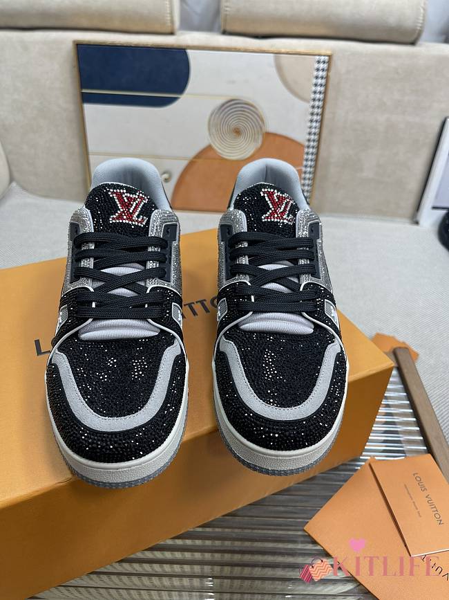 Louis Vuitton Monogram Blended Fabrics Sneakers - 008 - 1