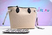 Forubags Louis Vuitton Neverfull Monogram White - M58525 – 31 x 28 x 14 cm - 1