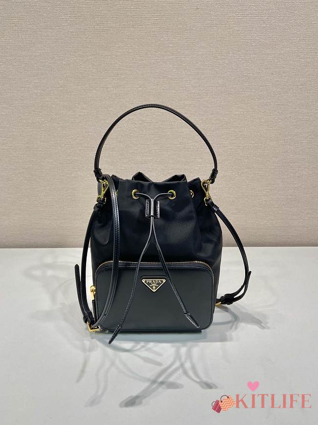 Kitlife Prada Re-Nylon and brushed leather Black bag - 17.5 x 22.5 x 12 cm - 1
