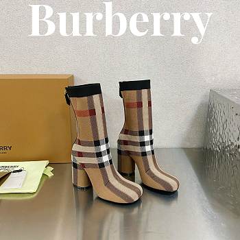 Kitlife Burberry Boots  - 006