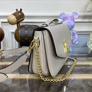 Kitlife Louis Vuitton Oxford White Bag - 22 x 16 x 9.5 cm - 2