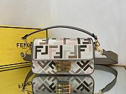 Kitlife Fendi Baguette Pequin bag - 26 x 6 x 15 cm - 1