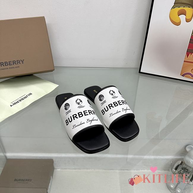 Kitlife Burberry sandal - 001 - 1