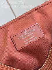 Kitlife Louis Vuitton Montsouris Epi Red Brown - 34 x 19 x 11 cm - 3