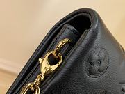 kitlife Louis Vuitton Pochette Coussin Monogram bag - M80747 - 20x14x8 cm - 2