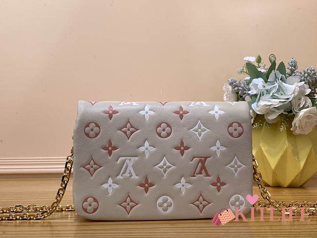 kitlife Louis Vuitton Pochette Coussin Monogram bag - M80751 - 20x14x8 cm - 1