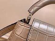 kiltife Louis Vuitton Capucines mini Monogram Flower bag N48866 - 21x14x8 cm - 4
