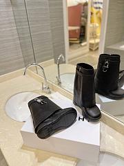 kitlife GIVENCHY Shark Lock Leather Knee-short Boots In Black - 000 - 6
