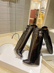 kitlife GIVENCHY Shark Lock Calfskin Leather Knee-hight Boots In Black - 0001 - 3