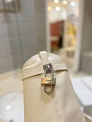 Kitlife GIVENCHY Shark Lock Cowboy short - Boots White - 2